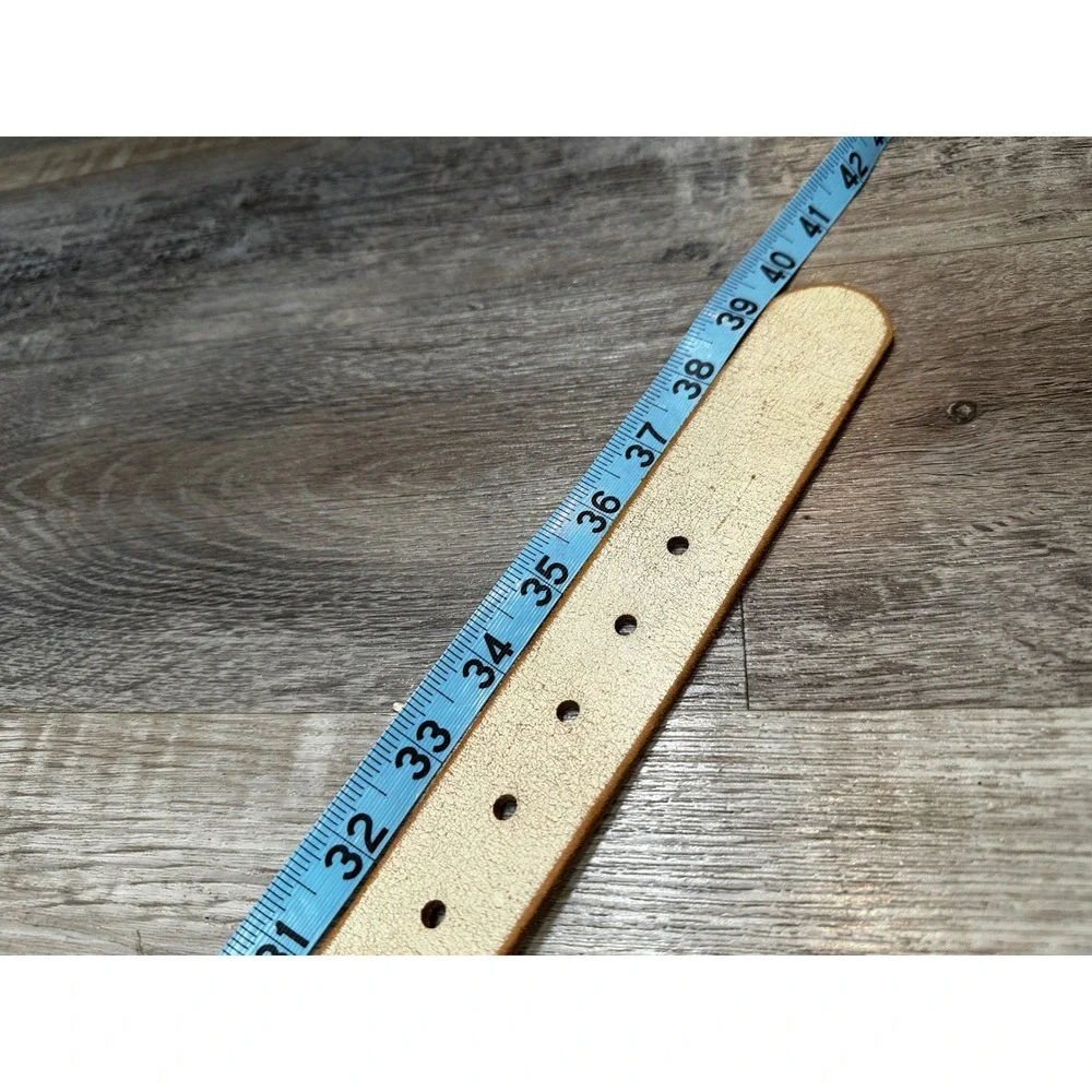 Fossil Mens Ivory Distressed Cracked Leather Studded Belt Size 34